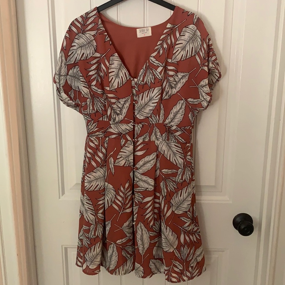 White and peach leaf dress